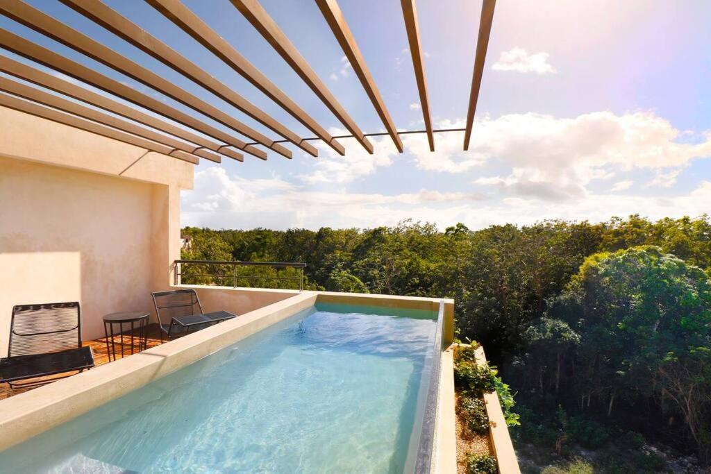 Stylish Jungle Penthouse & Private Rooftop Pool Tulum
